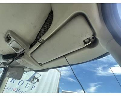 International 4400 Interior Sun Visor