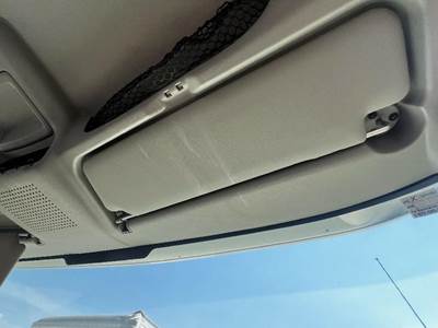 International 7500 Interior Sun Visor