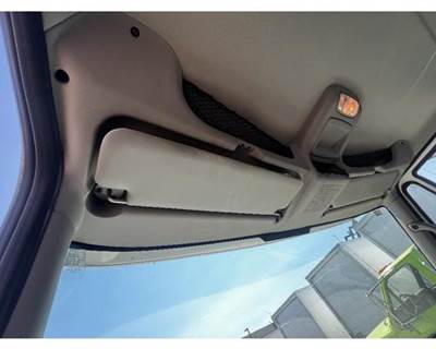 International 7500 Interior Sun Visor