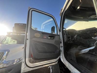 Peterbilt 579 Interior Sun Visor