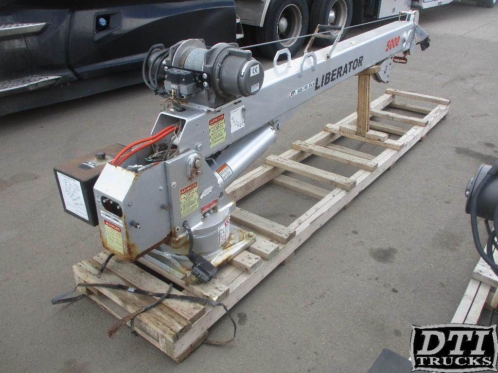 5000lbs Liberator Crane, Electric Over Hydraulic, Wireless Remote, 20'L