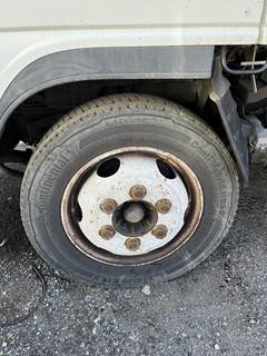 GMC W4500 Tire