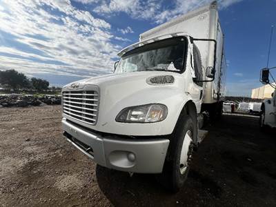 Freightliner M2 106 Transmission Control Module (TCM)