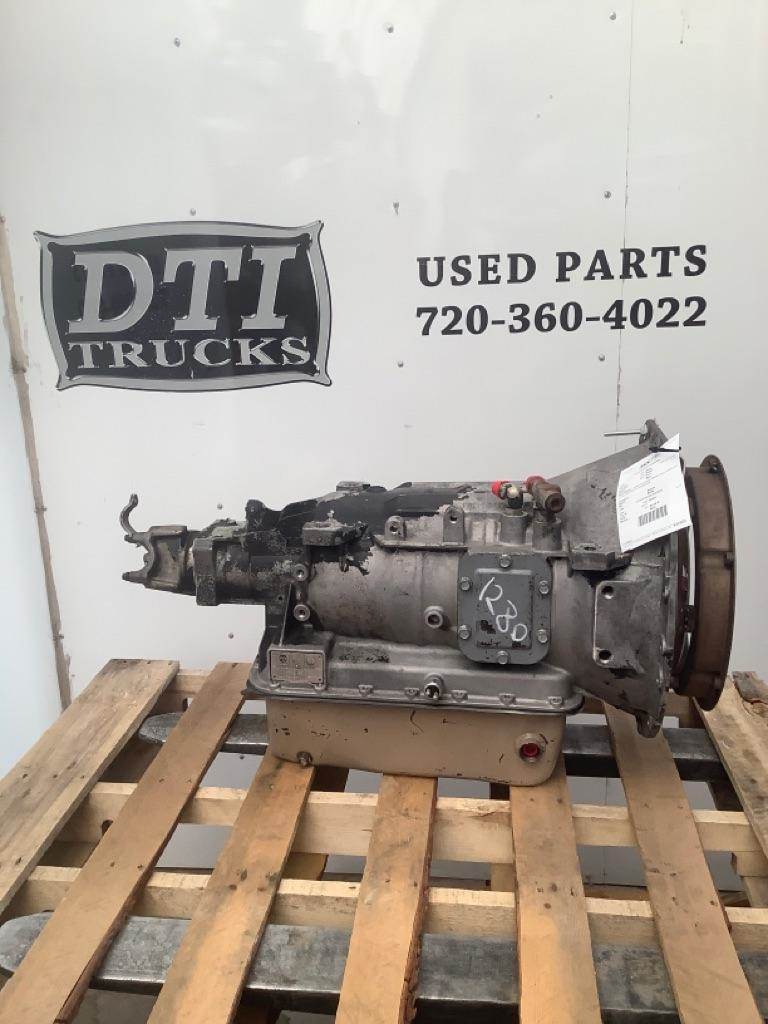 1998 Freightliner Transmission for a Freightliner FL70 For Sale Wheat