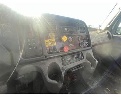 Freightliner M2 106 Transmission