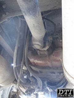 Fuller RTO11708LL Transmission for a Peterbilt 330