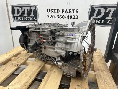 Mitsubishi Fuso FE180 Transmission