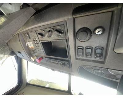 Peterbilt 337 Transmission