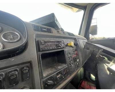Peterbilt 337 Transmission