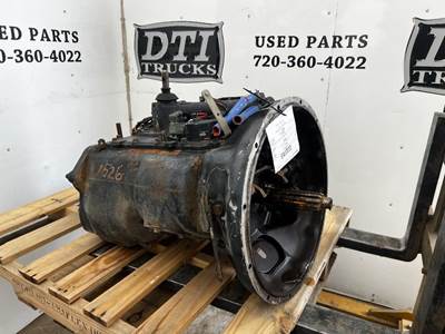 Fuller FRO15210C Transmission for a Kenworth T800