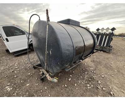 Used 2008 Peterbilt 365 Water Tank