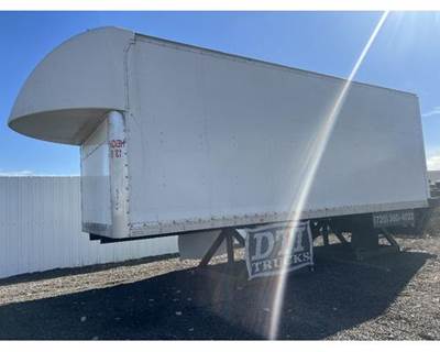 2010 Supreme 24' Dry Van Body w/ Maxon Liftgate for Hino 238