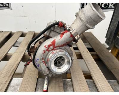 Cummins Turbocharger / Supercharger for a International 4300