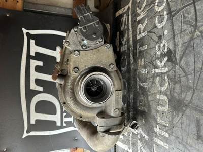 Freightliner Cascadia Turbocharger / Supercharger