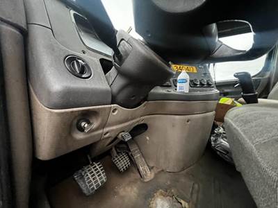 Freightliner Cascadia Turn Signal Switch