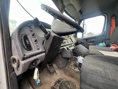 Freightliner M2 106 Turn Signal Switch