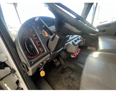 2019 Freightliner M2 106 Multi-Function Switch