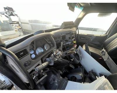 Used 2016 Peterbilt 579 Multi-Function Turn Signal Switch