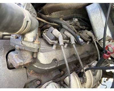 GMC 8.1 Valve Cover for a GMC C5500