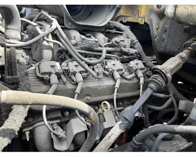 GMC 8.1 Valve Cover for a GMC C7500