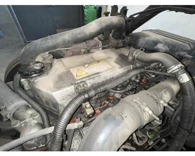 GMC WT5500 Valve Cover