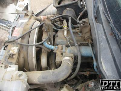 International DT466E Valve Cover for a International 4300