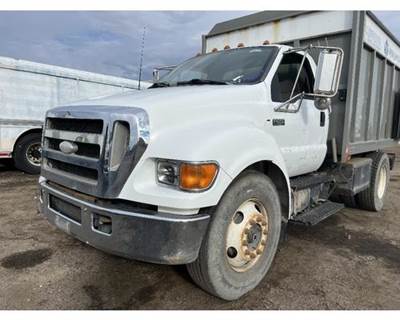 Ford F-650 Windshield Wiper Motor for a Ford F650