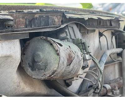 Ford F-700 Windshield Wiper Motor for a Ford F700