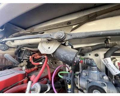 Freightliner M2 106 Windshield Wiper Motor