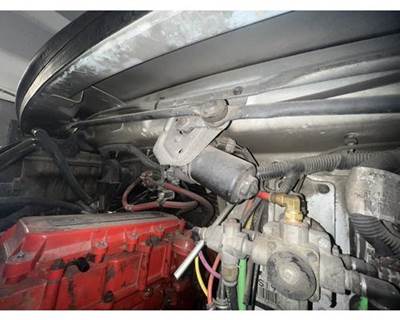 Freightliner M2 106 Windshield Wiper Motor