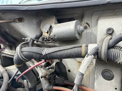 International 4700 Windshield Wiper Motor