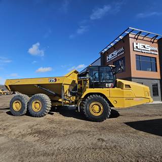 Caterpillar 725 Articulated Truck