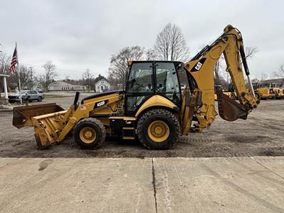 Caterpillar 450F Backhoe
