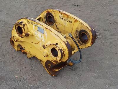 Caterpillar 321 S LINKAGE Quick Coupler