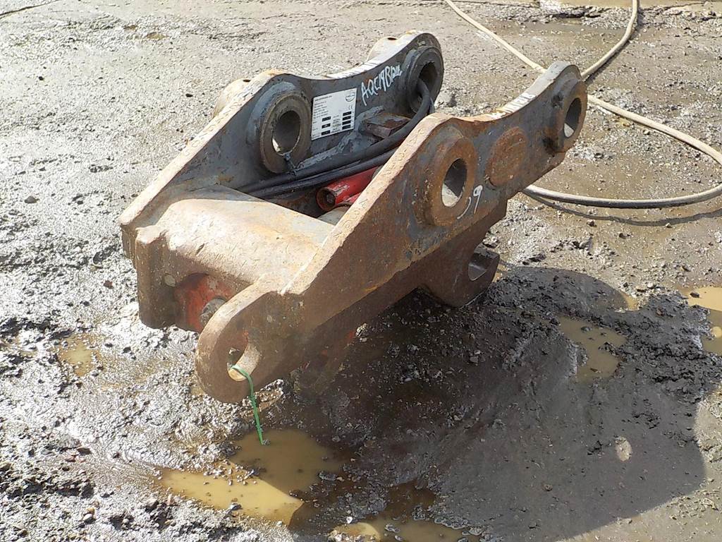 Caterpillar hydraulic quick coupler 311/312/E120 Coupler For Sale