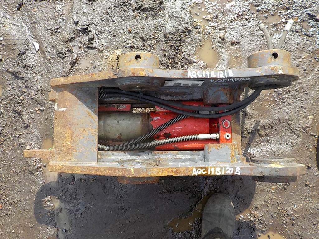 Caterpillar hydraulic quick coupler 311/312/E120 Coupler For Sale