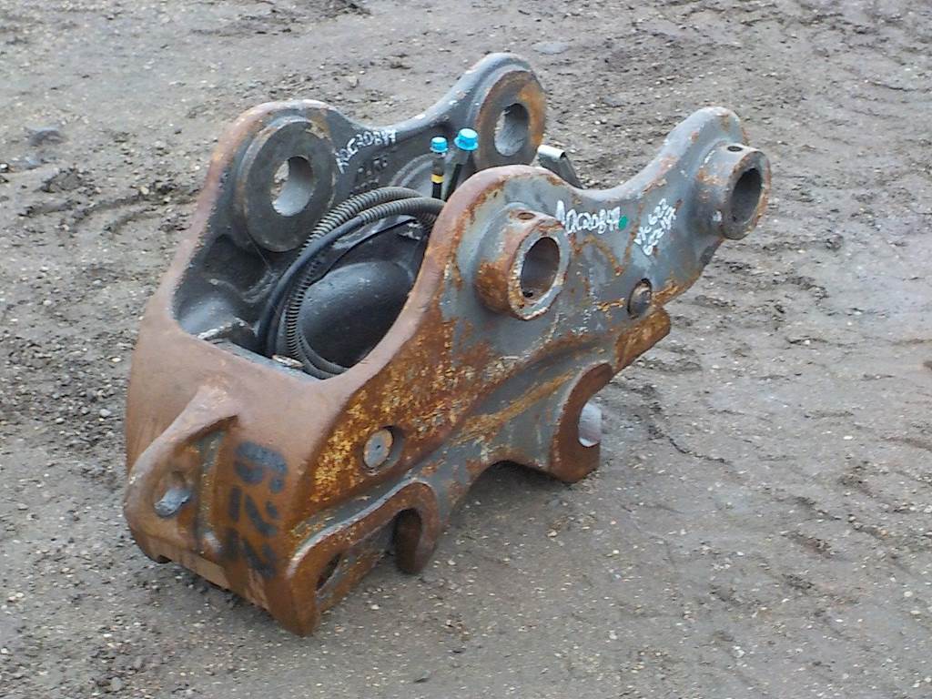 Miller CX210 HYD QUICK COUPLER Coupler For Sale Holland, MI