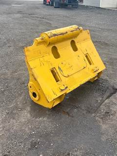 Rockland 57" WHEEL LOADER COUPLER FOR JD 644 Coupler