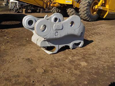 336 DB LINKAGE Hydraulic Quick Coupler