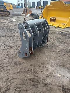Volvo COUPLER FOR L150 Coupler