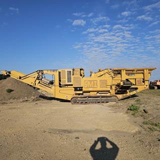 Screen Machine 4043T Crushing Plant