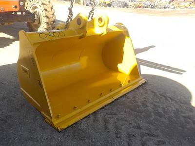 Teran 72" Ditch Bucket Cat 318/320/323 Ditching Bucket
