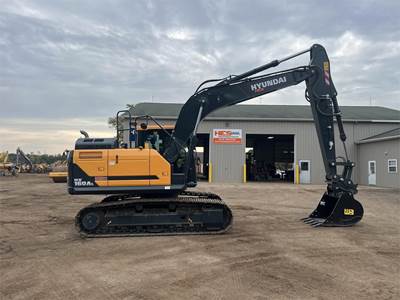 Hyundai HX160AL Excavator
