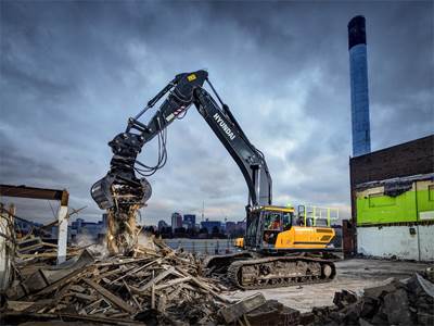 Hyundai HX480AL Excavator