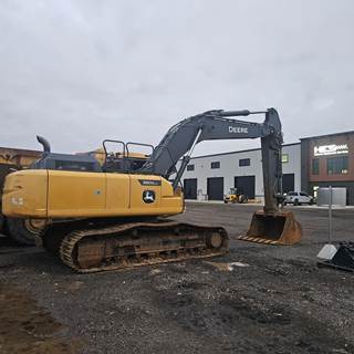 John Deere 380G LC Excavator