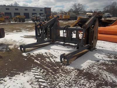 Pemberton 99''W X 72''L IT28 pipe forks Fork