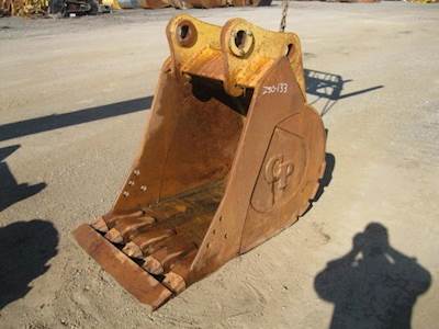 C & P 36" bucket 230,270,790,EX270,ZX270 Bucket