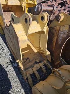 Caterpillar 30" 315D/316/317 Bucket