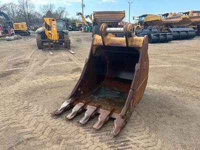 Caterpillar 42" 336 DB LINKAGE Bucket