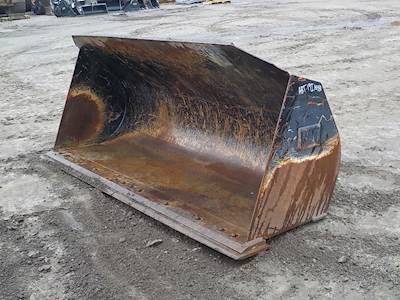 Caterpillar 92" IT HOOKUP 416 420 426 430 Bucket